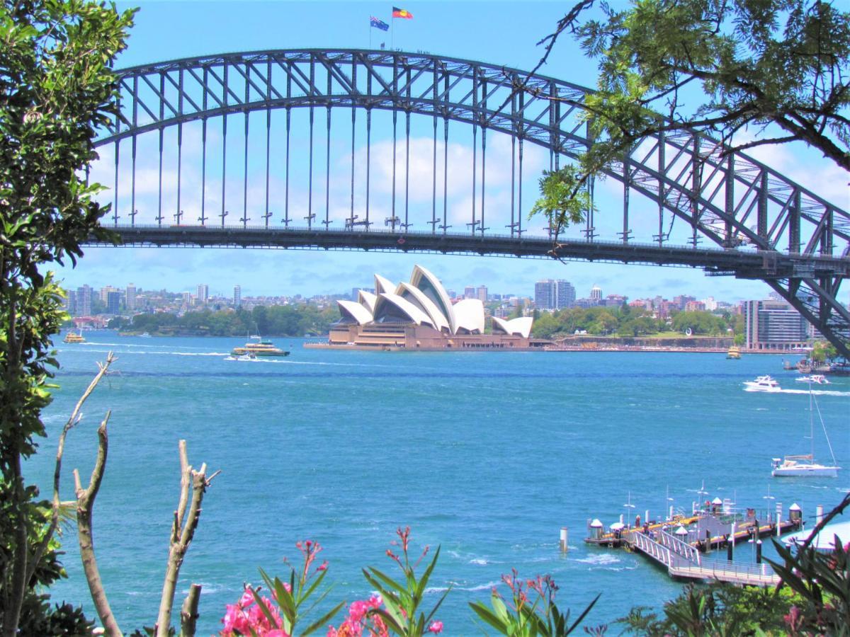 Spectacular Views Of Sydney Harbour With Car Space Extérieur photo